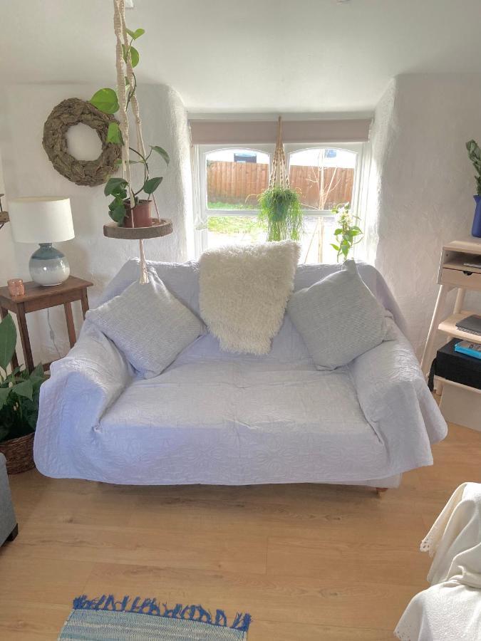Idyllic Cornish Cottage, Superking Bed, Private Garden Dogs Welcome Truro Extérieur photo