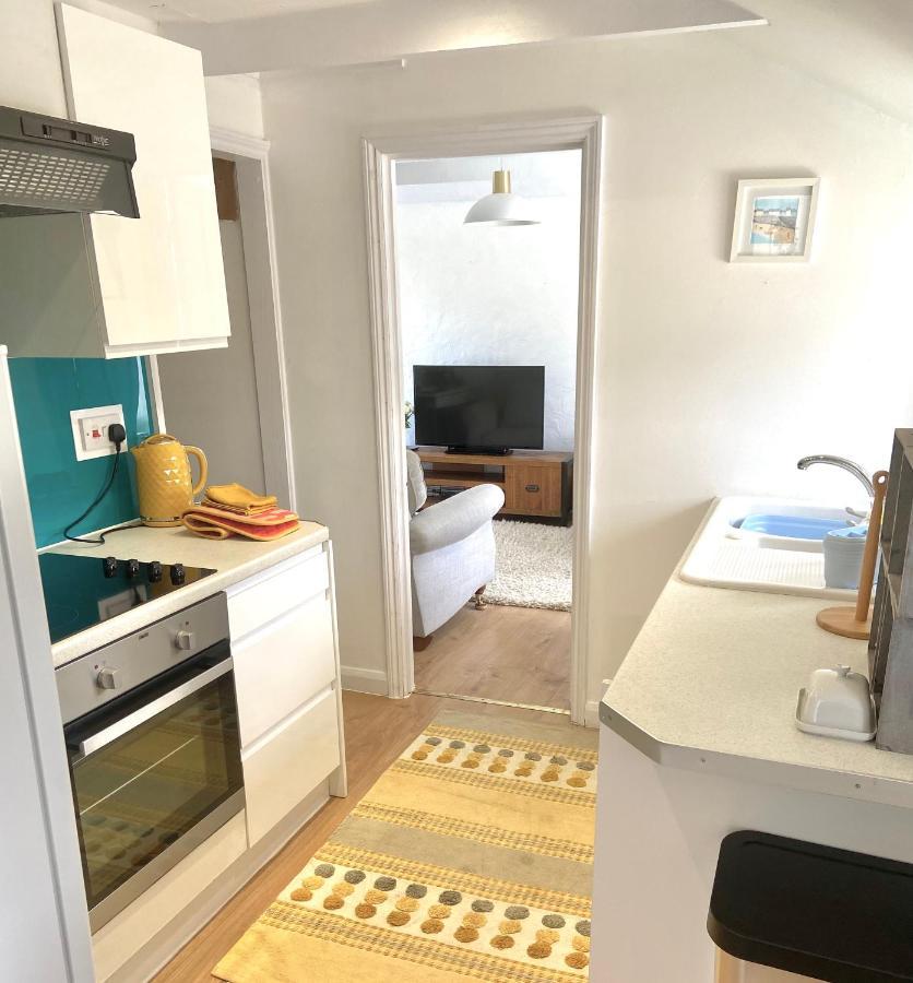 Idyllic Cornish Cottage, Superking Bed, Private Garden Dogs Welcome Truro Extérieur photo