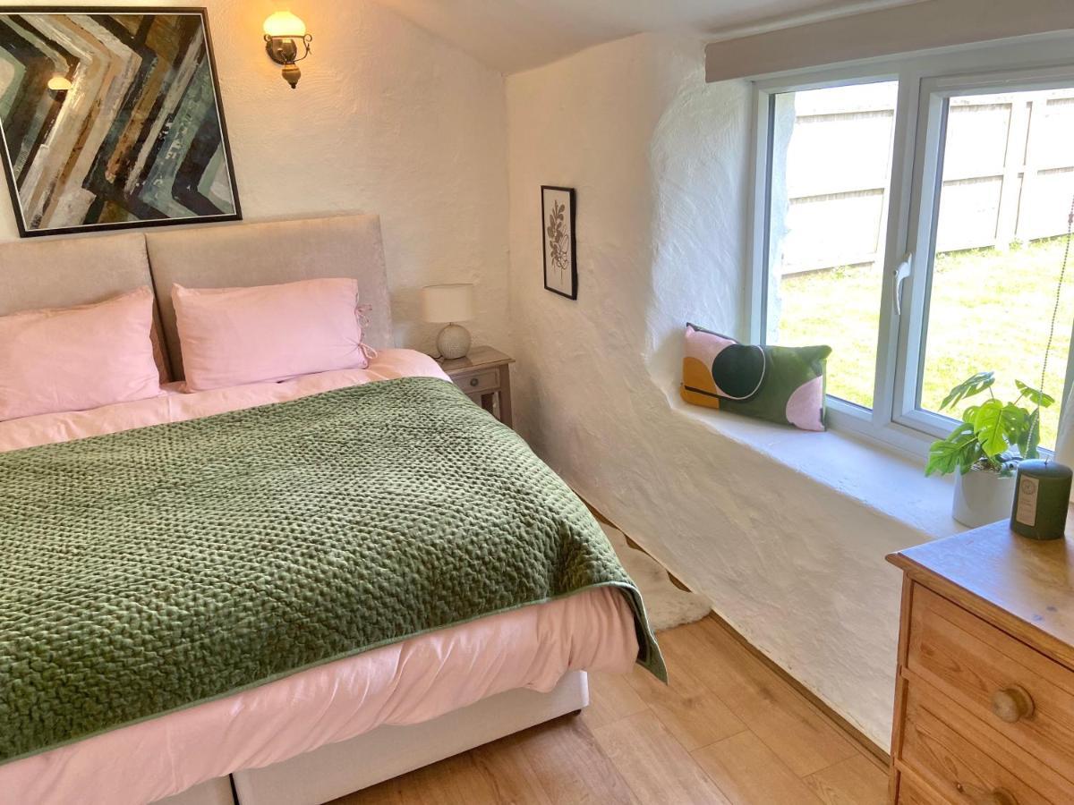 Idyllic Cornish Cottage, Superking Bed, Private Garden Dogs Welcome Truro Extérieur photo